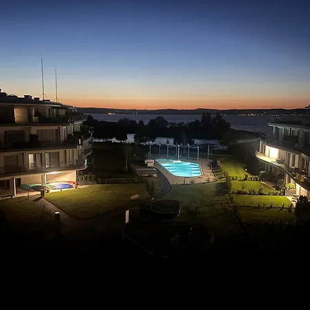 Szemesbay Serenity